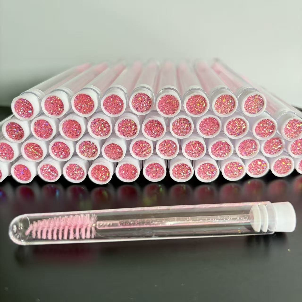 Mini eyelash brush with case (purple) 12pcs