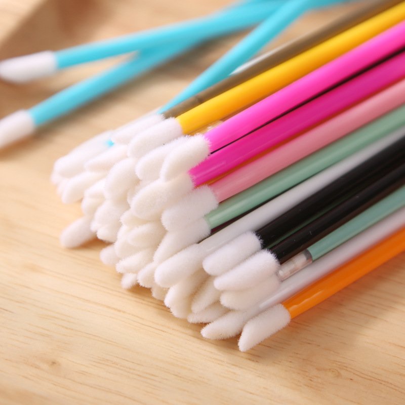 Disposable Solid-Stem Lip Brush (Flocked) – 50pcs 