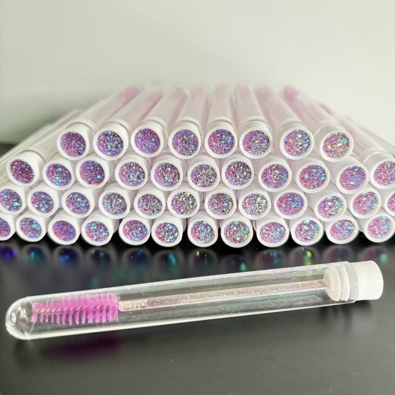 Mini eyelash brush with case (purple) 12pcs